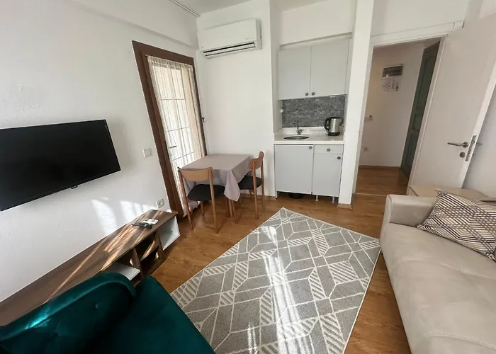 Wish Ξενοδοχείο *